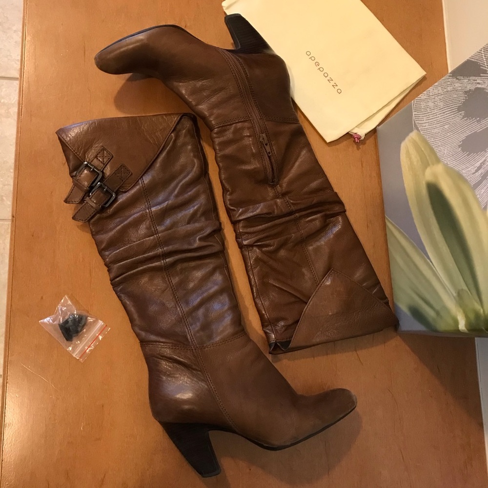 Apepazza cognac leather boots